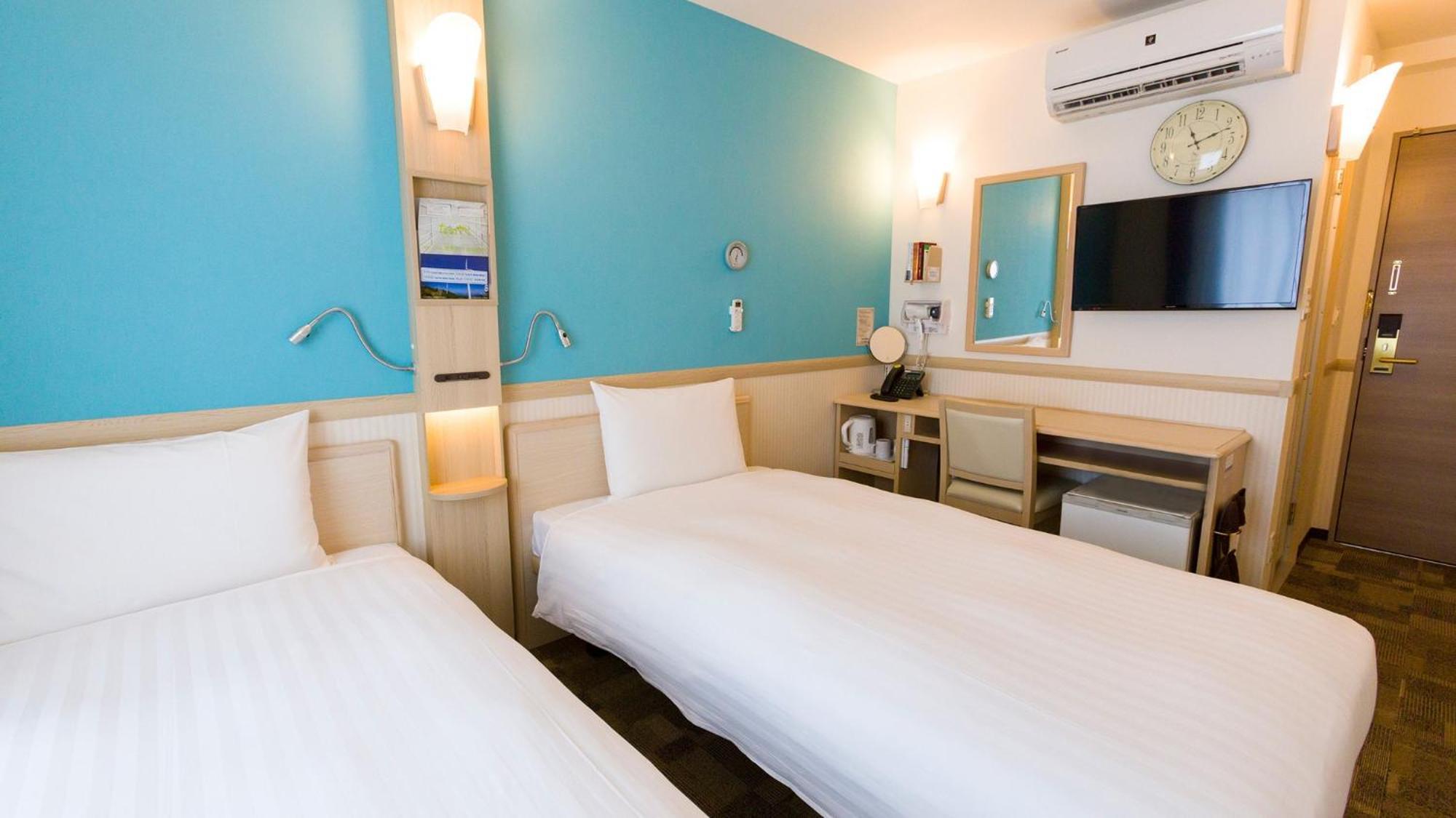 Toyoko Inn Saitama Misato Ekimae 客房 照片