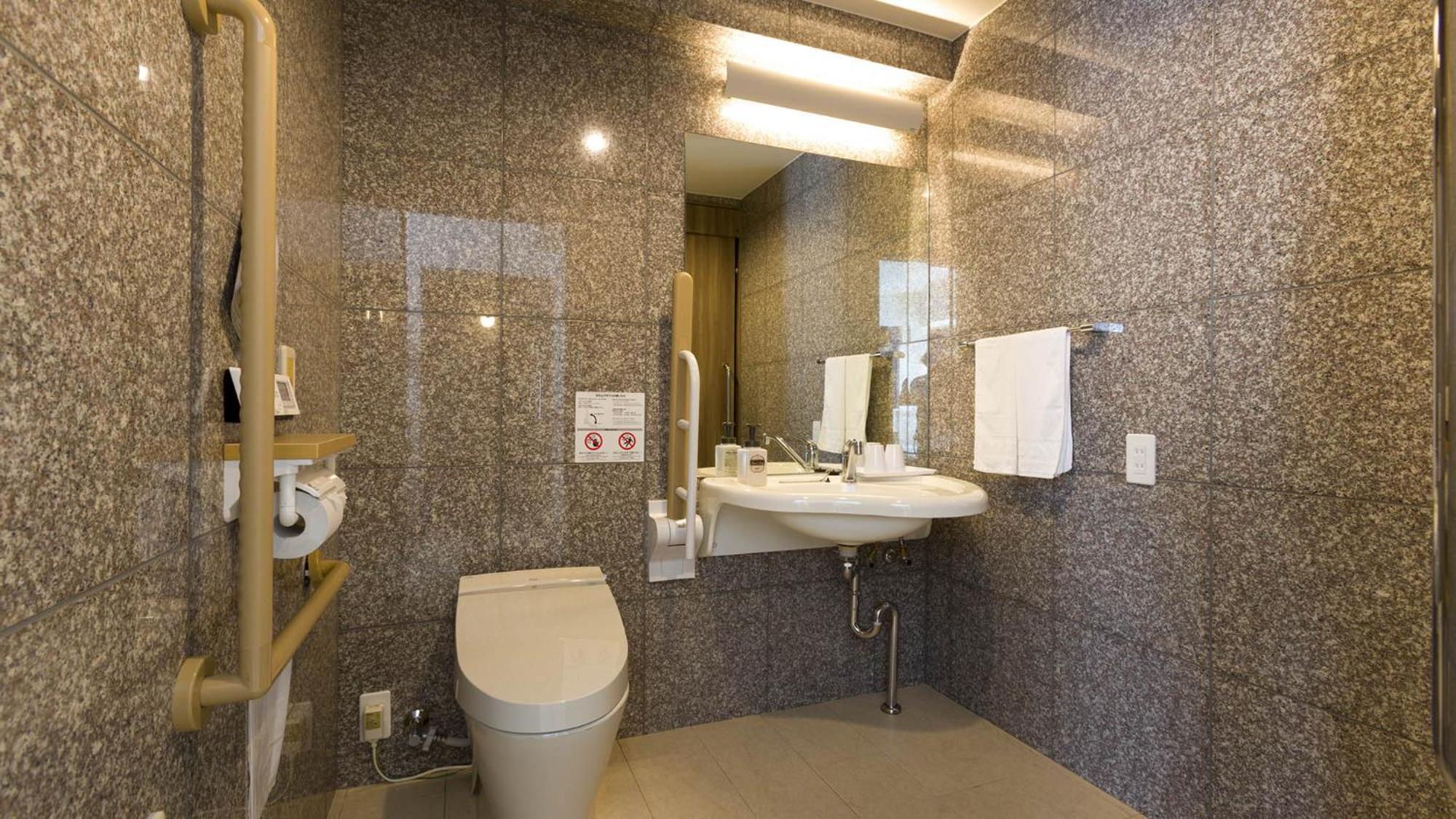 Toyoko Inn Saitama Misato Ekimae 客房 照片
